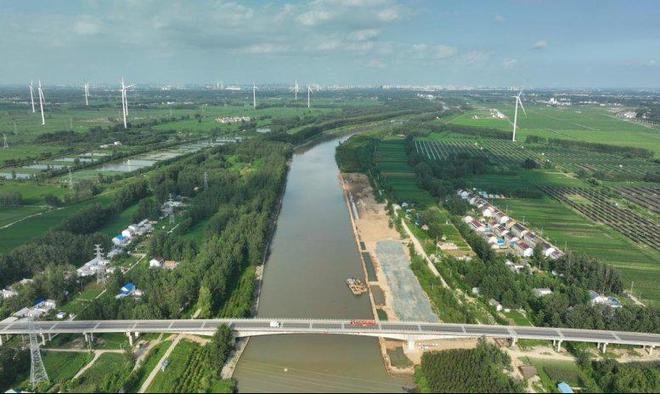 郭善义：船闸筑匠心争当水运先锋